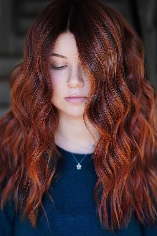 Copper red dimensional waves